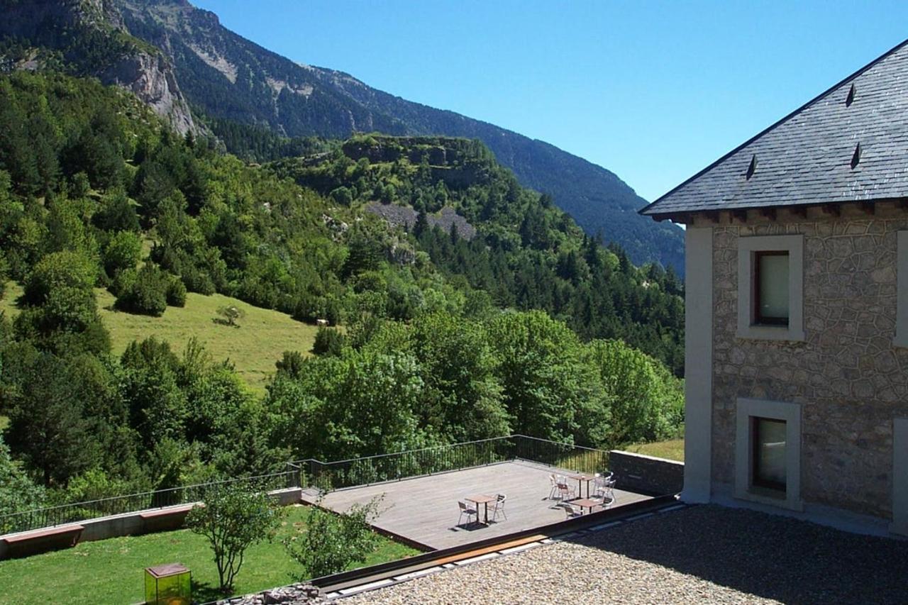 Hotel Santa Cristina Petit Spa Canfranc Ngoại thất bức ảnh