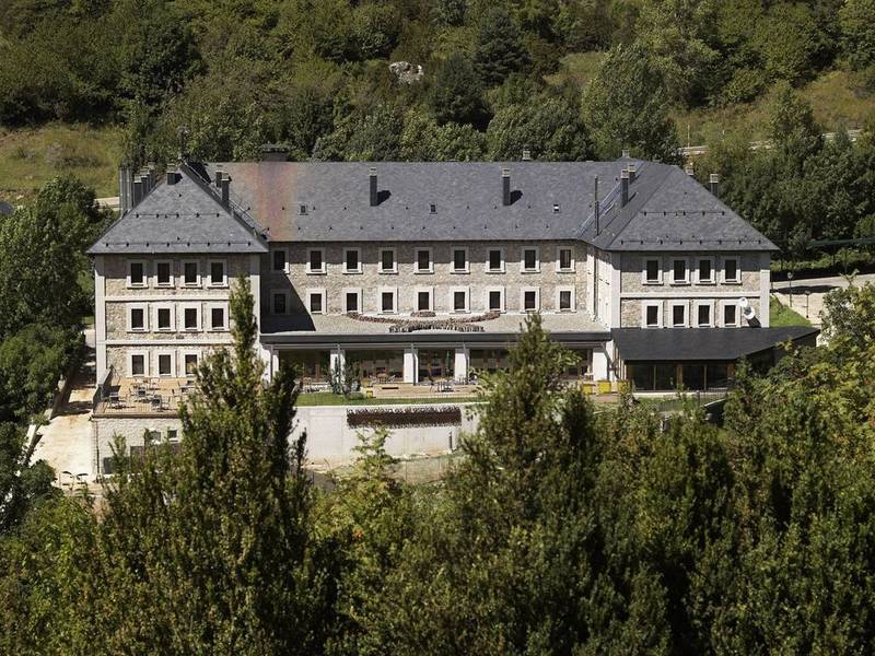 Hotel Santa Cristina Petit Spa Canfranc Ngoại thất bức ảnh