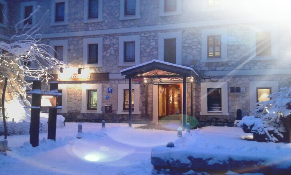 Hotel Santa Cristina Petit Spa Canfranc Ngoại thất bức ảnh