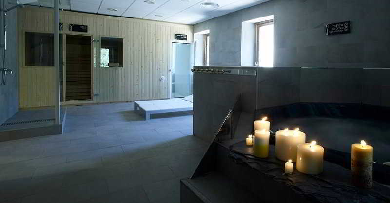 Hotel Santa Cristina Petit Spa Canfranc Ngoại thất bức ảnh